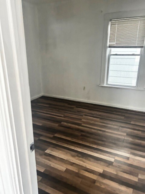 bedroom 1 - 82 N Hamilton St