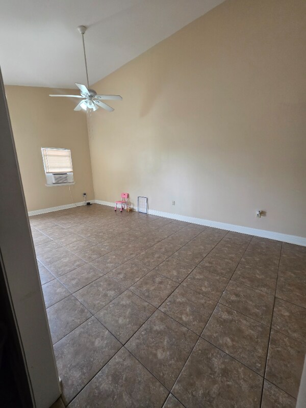 Building Photo - 7636 Alabama St