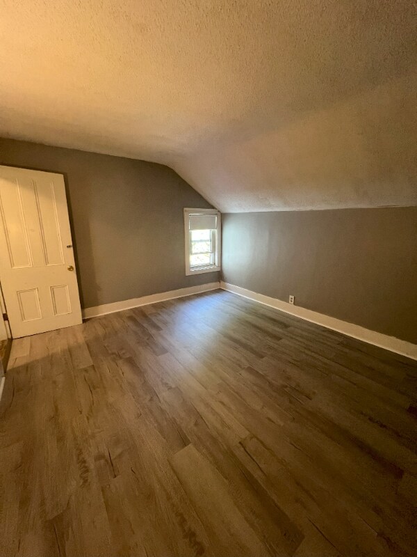 Building Photo - 16 Brown St