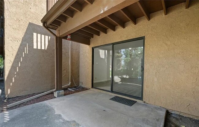 Building Photo - 26 Tangelo