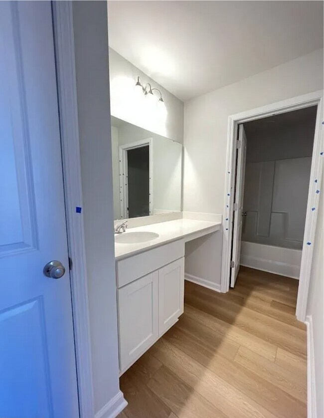 Building Photo - Modern Greenville Living - Spacious Home Available Now!