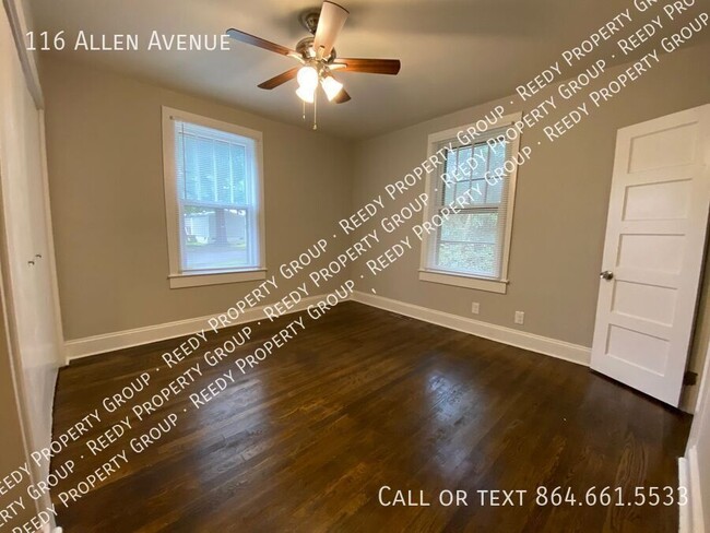 Building Photo - Cleveland Park large 2 bed / 1 bath remode...