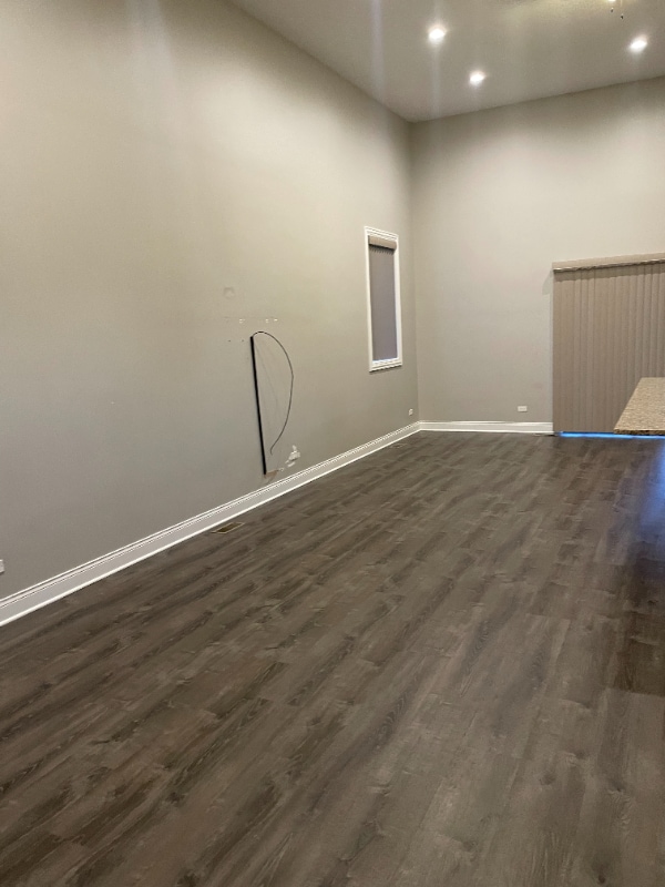 Building Photo - 6027 W Giddings St