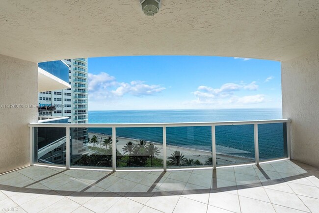 Building Photo - 2 br, 3 bath Condo - 3200 N Ocean Blvd Apt...