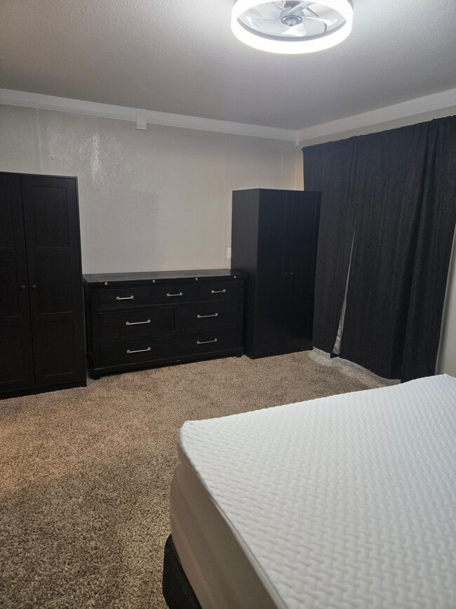 Building Photo - 44207 61st St W