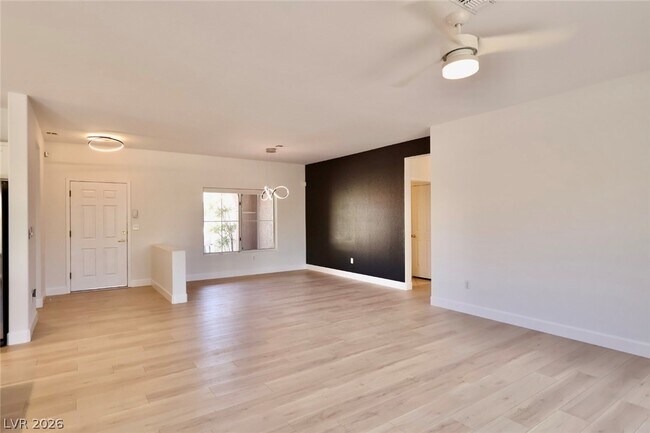 Building Photo - 1605 Williamsport St