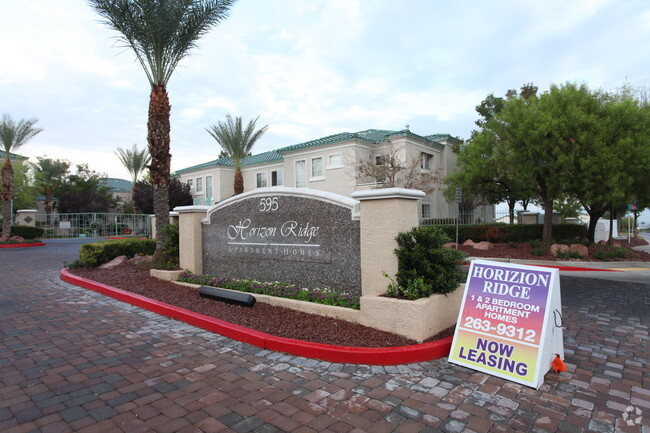 Building Photo - Horizon Ridge