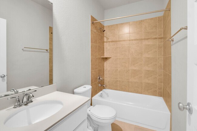 Building Photo - 2421 Bear Crk Dr