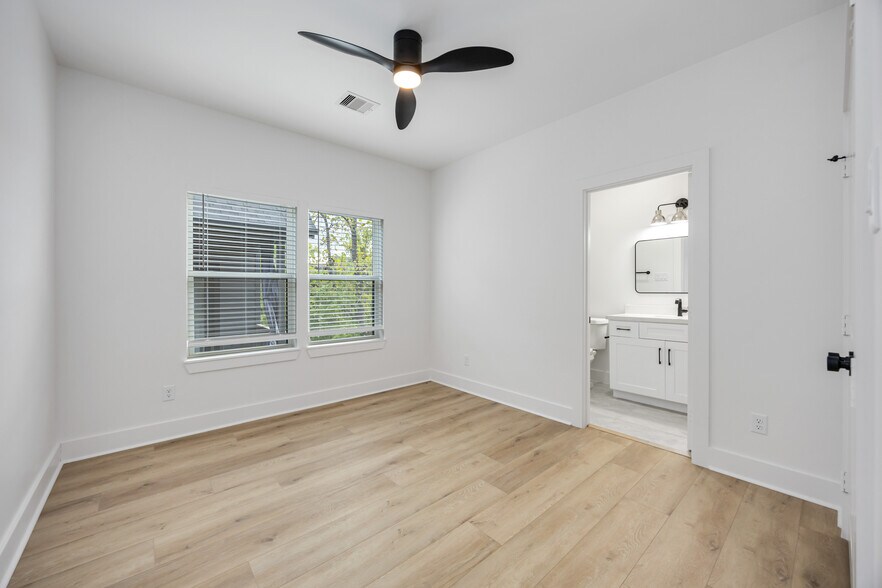 Bedroom 1 - 3327 Cornell St