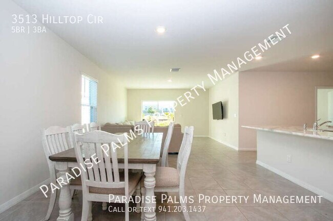 Building Photo - 3513 Hilltop Cir