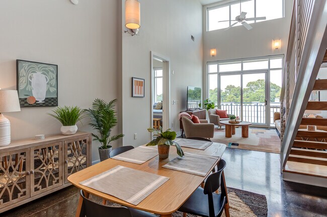 Building Photo - 2608 Erwin Rd