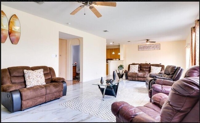 Building Photo - 1109 Renaissance Trail