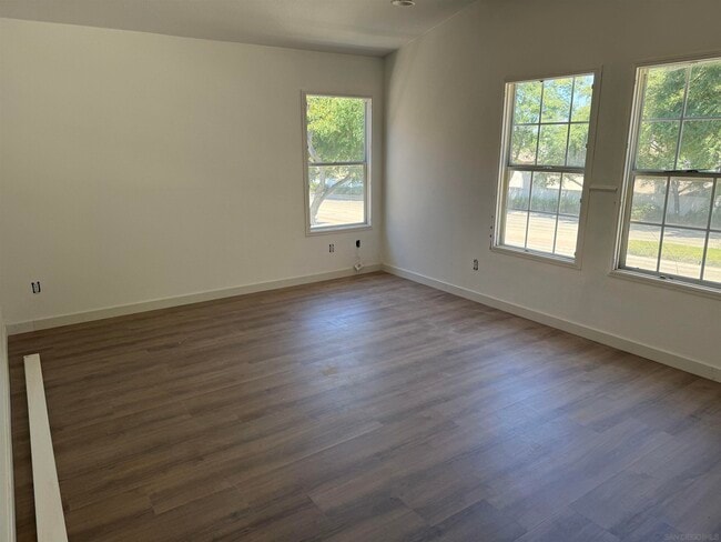 Building Photo - 4728 Aliso Way