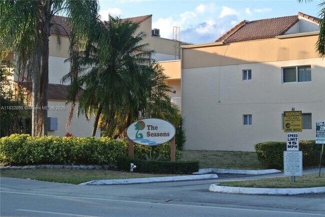 Building Photo - 14903 SW 80th St