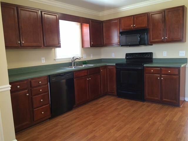 Building Photo - 3947 Hickswood Forest Ct