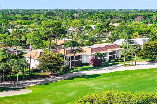 Building Photo - 4595 Kittiwake Ct