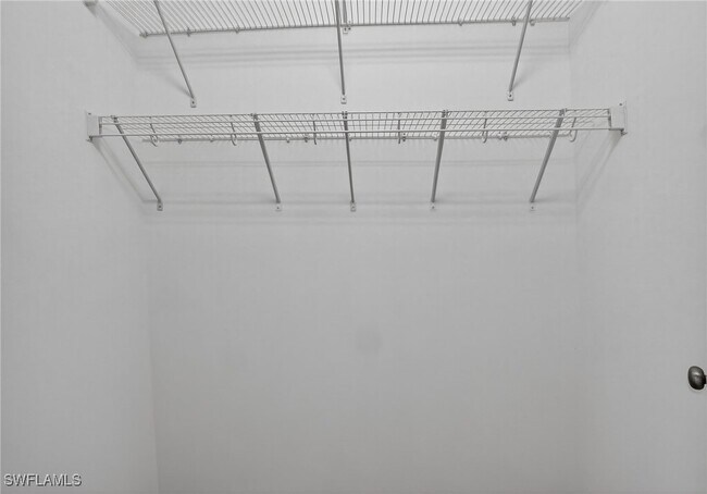 Building Photo - 9386 Pocida Ct