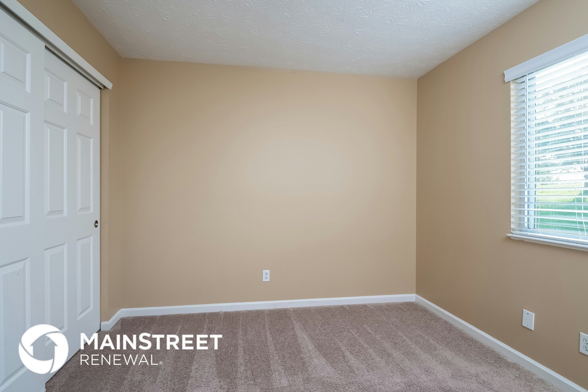 Building Photo - 6574 Largo Ln