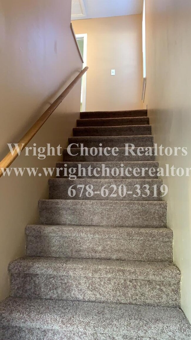 Lithonia Townhome 2 Bedrooms 2 1/2 Baths 2029 Marbut Trce Lithonia GA