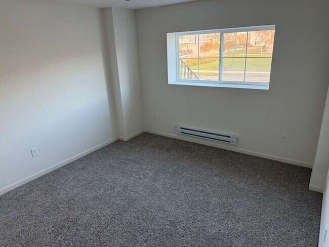 Building Photo - 2016 Yellowstone Blvd