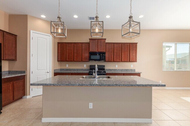 Building Photo - 8642 Wandering Creek Rd