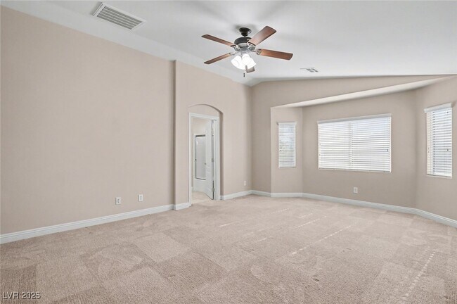 Building Photo - 1123 Aldenwood Ave