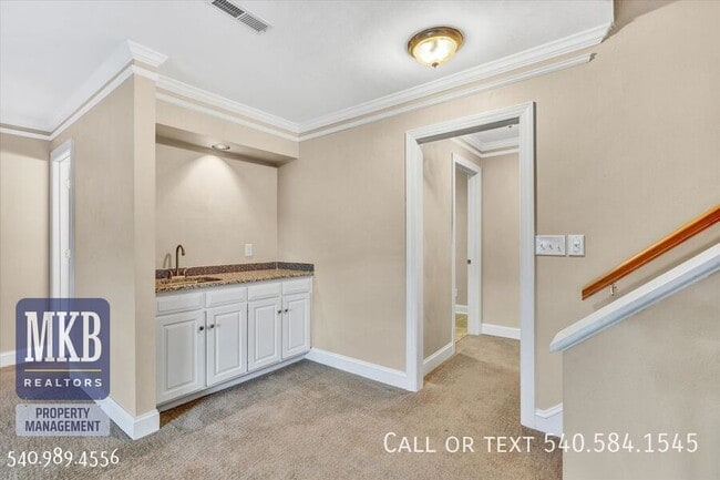 Building Photo - 4978 Hunting Hills Cir