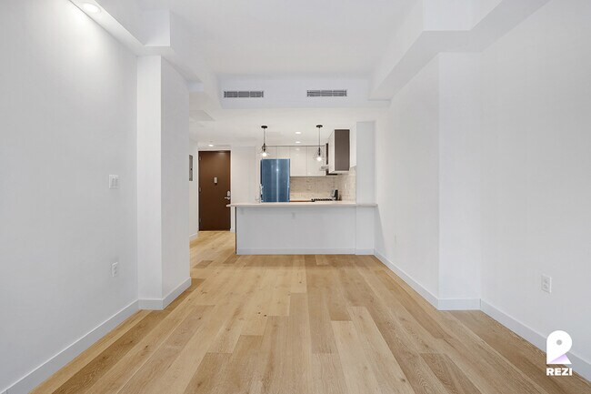 Building Photo - 148-37 88th Ave