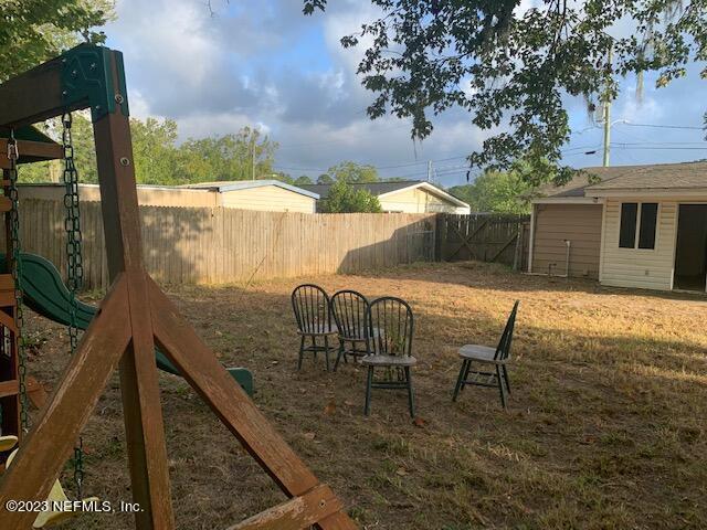 Building Photo - 235 Beall Ave N