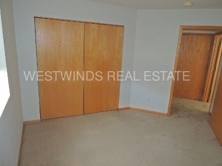 Building Photo - Sublease Available July 1st
