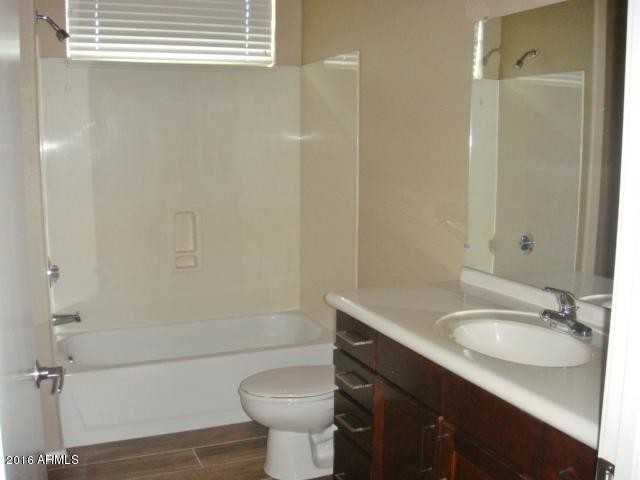 Building Photo - 6605 N 93RD Ave