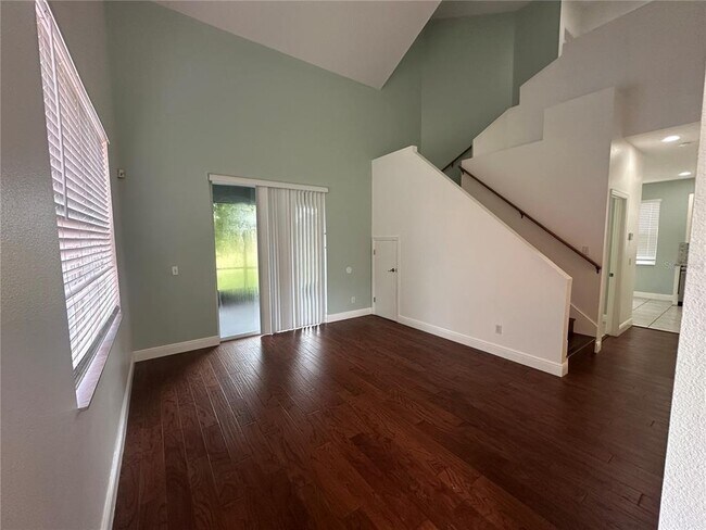 Building Photo - 1714 Cambridge Village Ct