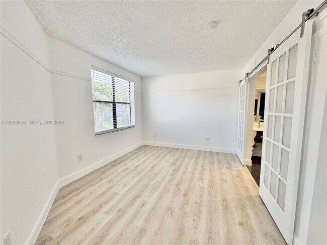 Building Photo - 4581 W McNab Rd