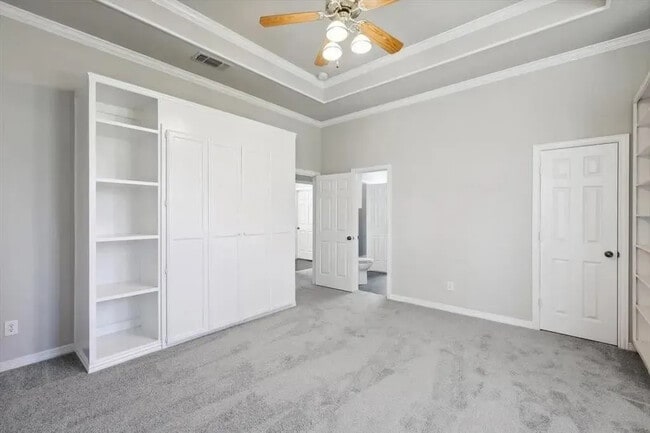 Building Photo - 6116 Country Hills Ct