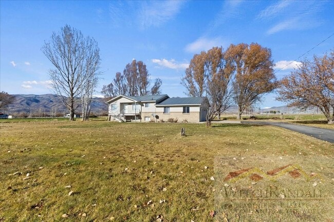 Building Photo - Your Ideal Heber Home: Spacious, Stylish, ...