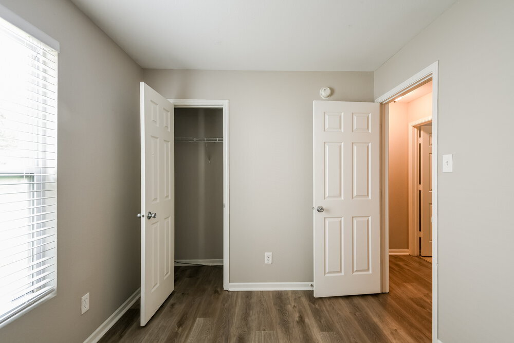 Building Photo - 8039 Bach Dr