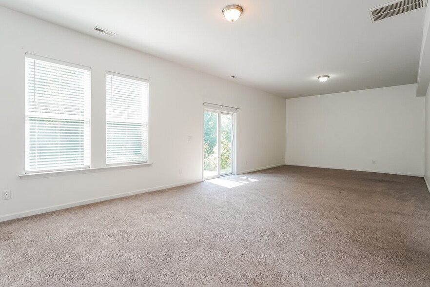 Building Photo - 229 Pamlico Dr