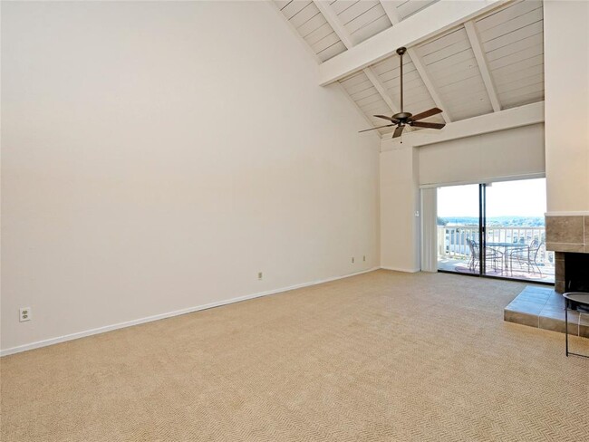 Building Photo - 519 Rock Bluff Dr