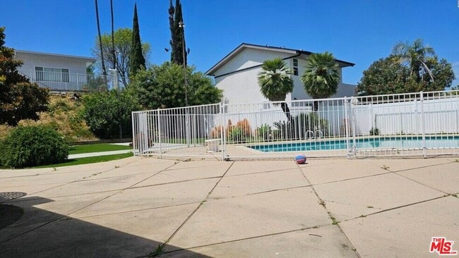 Building Photo - 20811 Tiara St