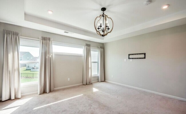 Building Photo - 15911 Long Meadow Way