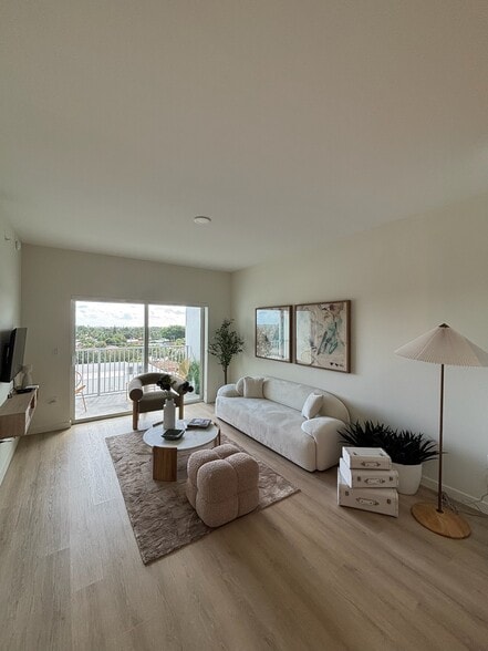 Building Photo - 1706 N J St