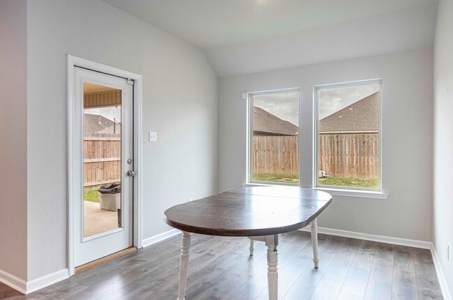 Building Photo - 4 bedroom home for rent in Youngsville