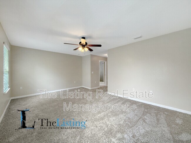 Building Photo - 8623 Andalucia Field Dr