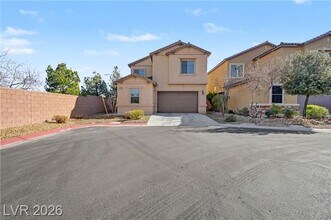 Building Photo - Beautiful 4 Bed in Gated Community