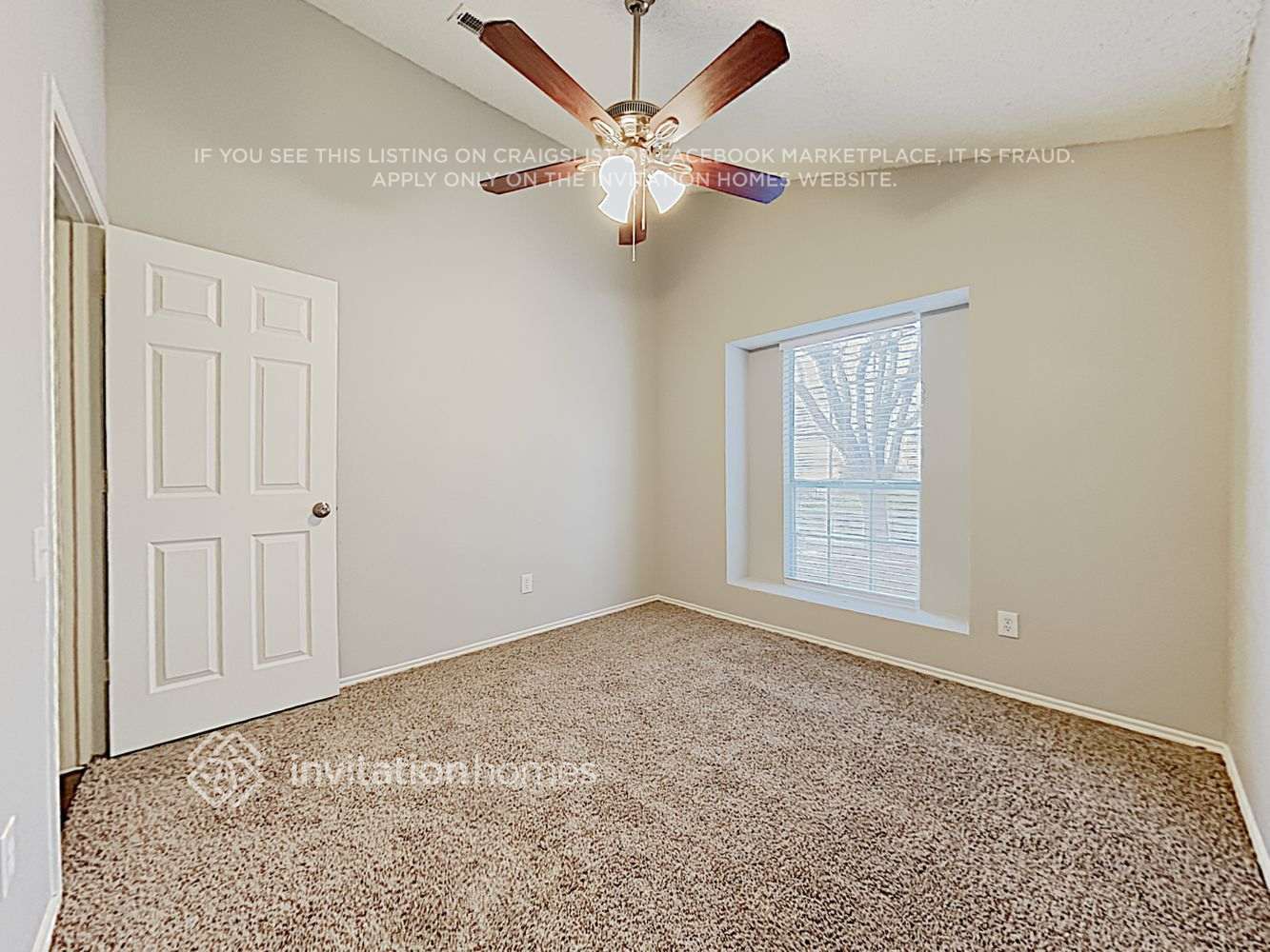 Building Photo - 5403 Signal Peak Dr