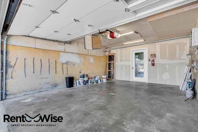Building Photo - 5510 Plumas Ave
