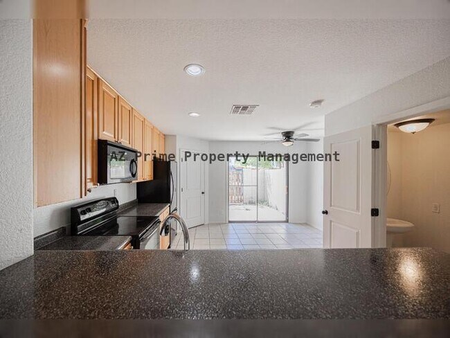 Building Photo - 7801 N 44th Dr