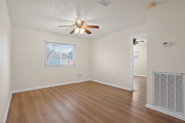 Building Photo - 1211 Berrystone Trail
