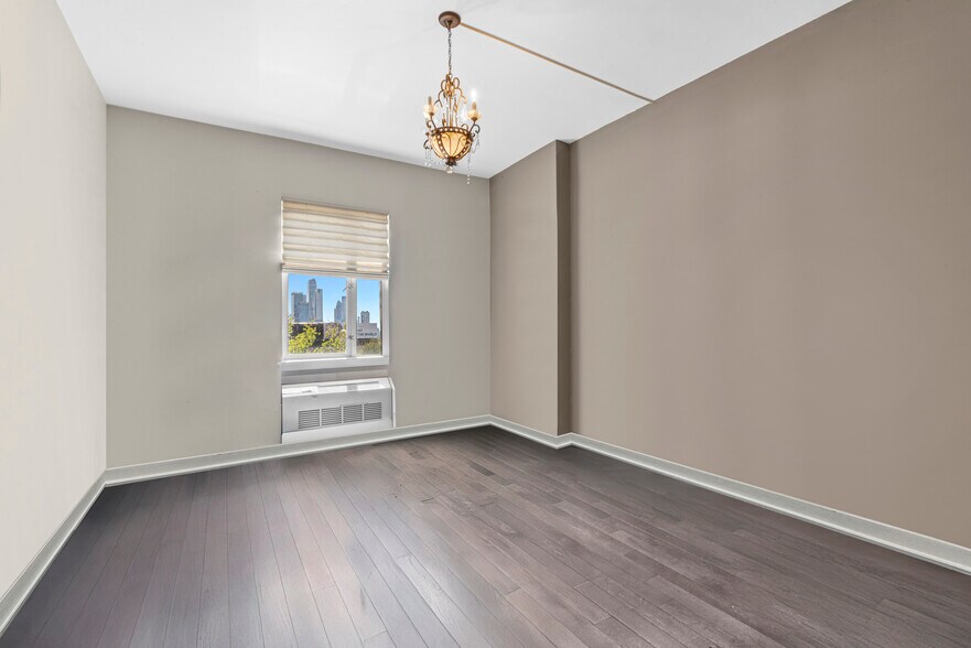 Building Photo - 3312 Hudson Ave