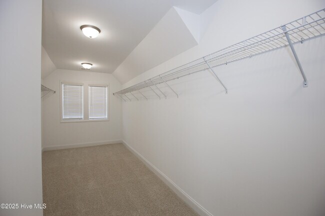 Building Photo - 660 Ave of the Carolinas
